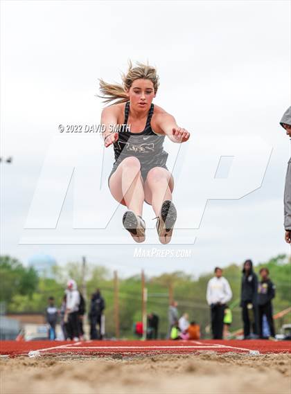 Thumbnail 3 in Suburban Red Conference Championship - Girls Field Events photogallery.