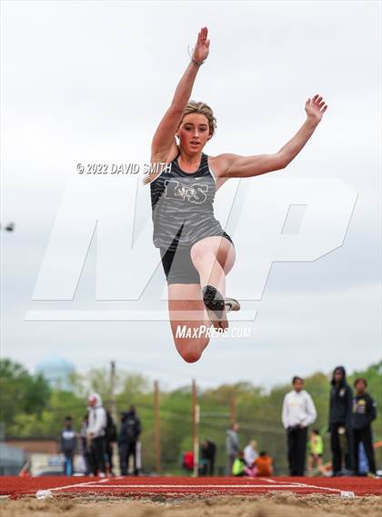 Thumbnail 3 in Suburban Red Conference Championship - Girls Field Events photogallery.