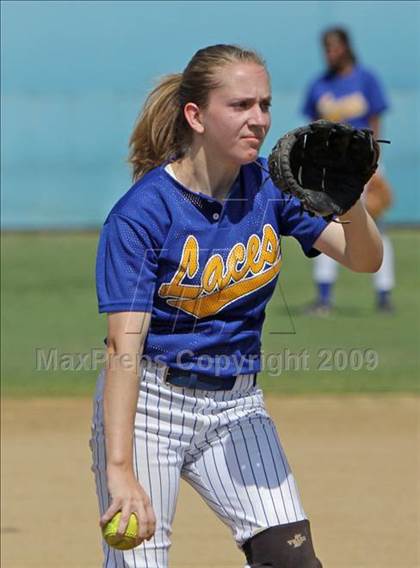 Thumbnail 2 in Elizabeth Learning Center vs. LACES (CIF LA City Section Small School Final) photogallery.