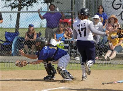Thumbnail 2 in Elizabeth Learning Center vs. LACES (CIF LA City Section Small School Final) photogallery.