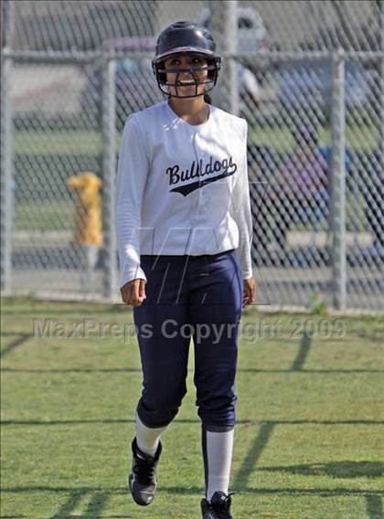 Thumbnail 3 in Elizabeth Learning Center vs. LACES (CIF LA City Section Small School Final) photogallery.