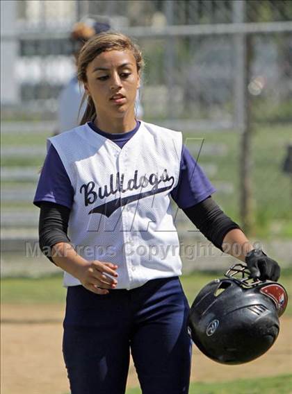 Thumbnail 1 in Elizabeth Learning Center vs. LACES (CIF LA City Section Small School Final) photogallery.