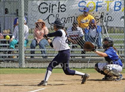 Thumbnail 3 in Elizabeth Learning Center vs. LACES (CIF LA City Section Small School Final) photogallery.