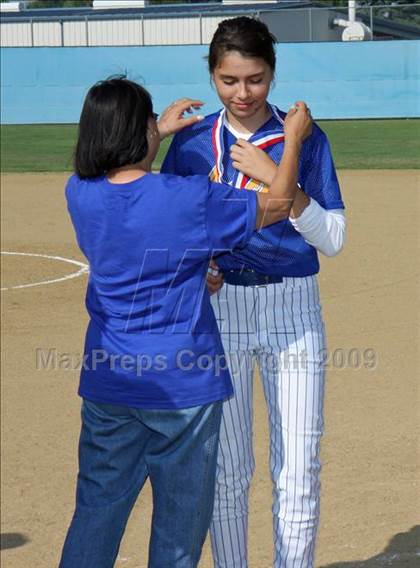 Thumbnail 1 in Elizabeth Learning Center vs. LACES (CIF LA City Section Small School Final) photogallery.