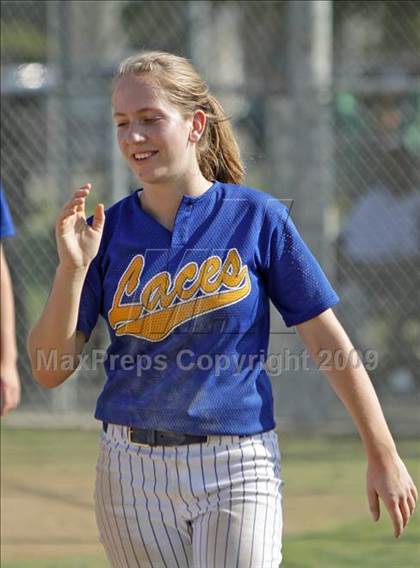 Thumbnail 3 in Elizabeth Learning Center vs. LACES (CIF LA City Section Small School Final) photogallery.