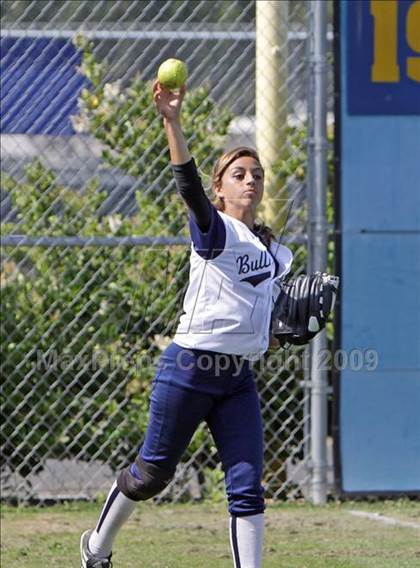 Thumbnail 2 in Elizabeth Learning Center vs. LACES (CIF LA City Section Small School Final) photogallery.
