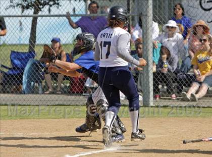 Thumbnail 3 in Elizabeth Learning Center vs. LACES (CIF LA City Section Small School Final) photogallery.