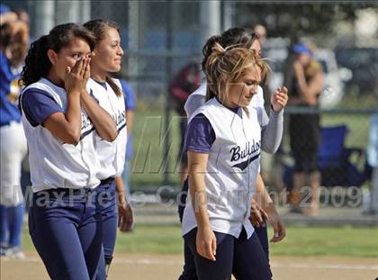 Thumbnail 2 in Elizabeth Learning Center vs. LACES (CIF LA City Section Small School Final) photogallery.