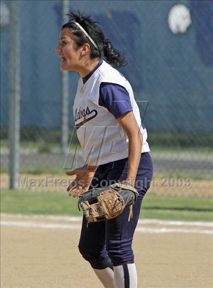 Thumbnail 2 in Elizabeth Learning Center vs. LACES (CIF LA City Section Small School Final) photogallery.