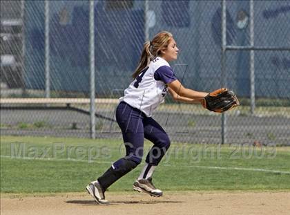 Thumbnail 1 in Elizabeth Learning Center vs. LACES (CIF LA City Section Small School Final) photogallery.