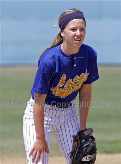 Thumbnail 1 in Elizabeth Learning Center vs. LACES (CIF LA City Section Small School Final) photogallery.