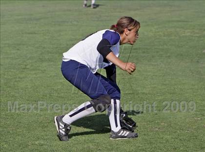 Thumbnail 3 in Elizabeth Learning Center vs. LACES (CIF LA City Section Small School Final) photogallery.