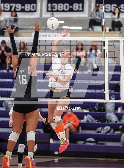 Thumbnail 1 in Skyridge @ Lehi photogallery.