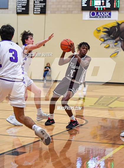 Thumbnail 2 in Thrall vs Flatonia (UIL 2A Reg IV Bi-District) photogallery.