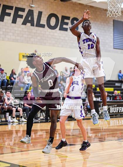 Thumbnail 2 in Thrall vs Flatonia (UIL 2A Reg IV Bi-District) photogallery.
