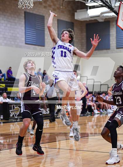 Thumbnail 3 in Thrall vs Flatonia (UIL 2A Reg IV Bi-District) photogallery.
