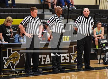 Thumbnail 3 in Thrall vs Flatonia (UIL 2A Reg IV Bi-District) photogallery.