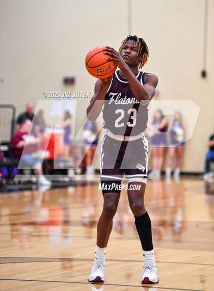 Thumbnail 2 in Thrall vs Flatonia (UIL 2A Reg IV Bi-District) photogallery.