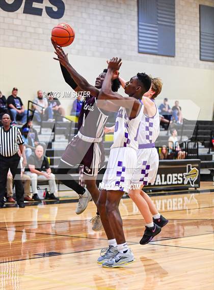 Thumbnail 1 in Thrall vs Flatonia (UIL 2A Reg IV Bi-District) photogallery.