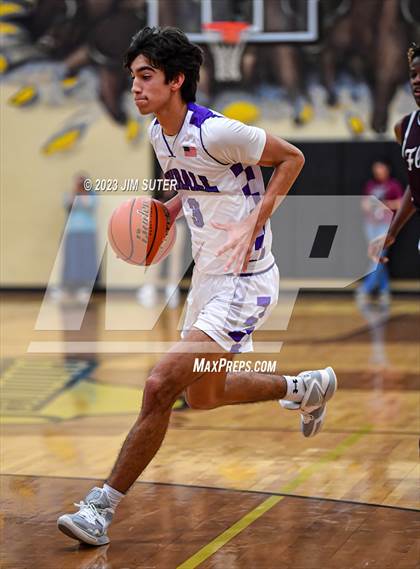 Thumbnail 1 in Thrall vs Flatonia (UIL 2A Reg IV Bi-District) photogallery.
