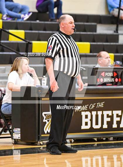 Thumbnail 2 in Thrall vs Flatonia (UIL 2A Reg IV Bi-District) photogallery.
