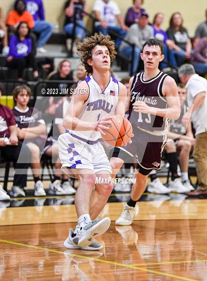 Thumbnail 1 in Thrall vs Flatonia (UIL 2A Reg IV Bi-District) photogallery.