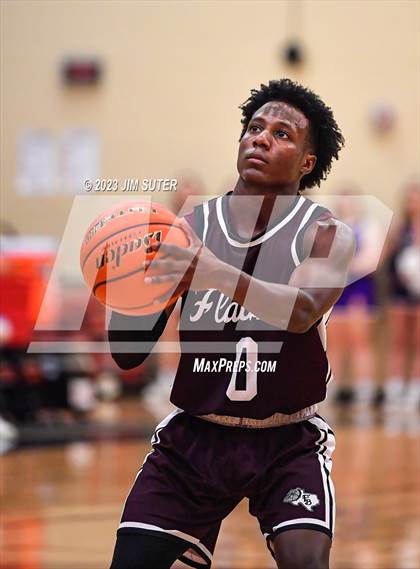 Thumbnail 3 in Thrall vs Flatonia (UIL 2A Reg IV Bi-District) photogallery.