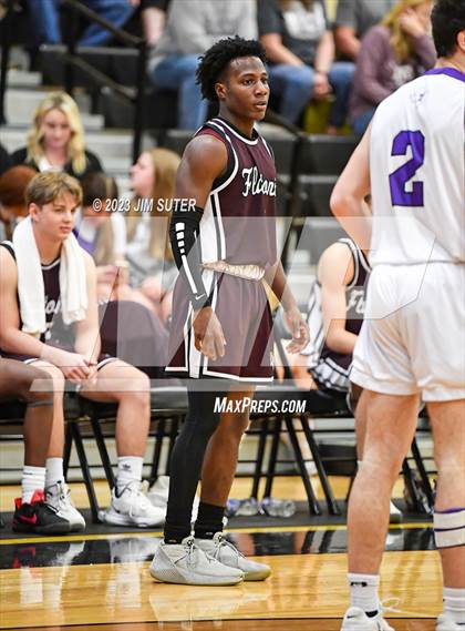 Thumbnail 1 in Thrall vs Flatonia (UIL 2A Reg IV Bi-District) photogallery.