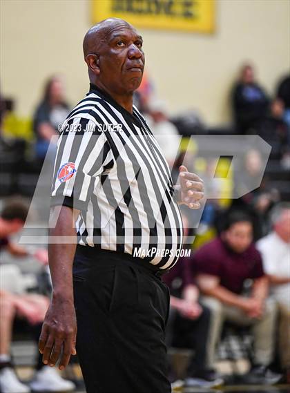 Thumbnail 2 in Thrall vs Flatonia (UIL 2A Reg IV Bi-District) photogallery.