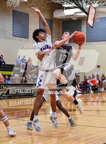 Thumbnail 1 in Thrall vs Flatonia (UIL 2A Reg IV Bi-District) photogallery.