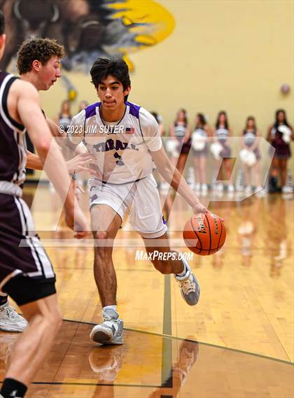 Thumbnail 2 in Thrall vs Flatonia (UIL 2A Reg IV Bi-District) photogallery.