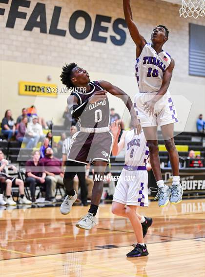 Thumbnail 1 in Thrall vs Flatonia (UIL 2A Reg IV Bi-District) photogallery.