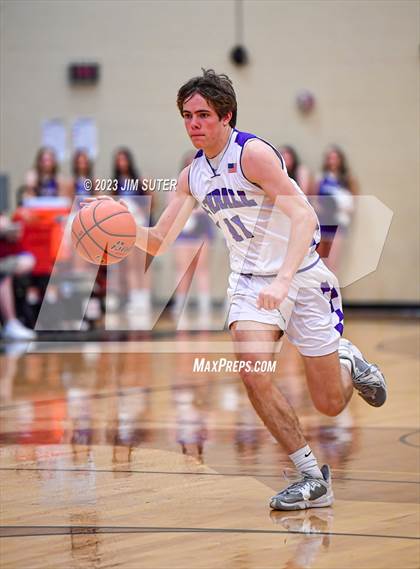 Thumbnail 2 in Thrall vs Flatonia (UIL 2A Reg IV Bi-District) photogallery.