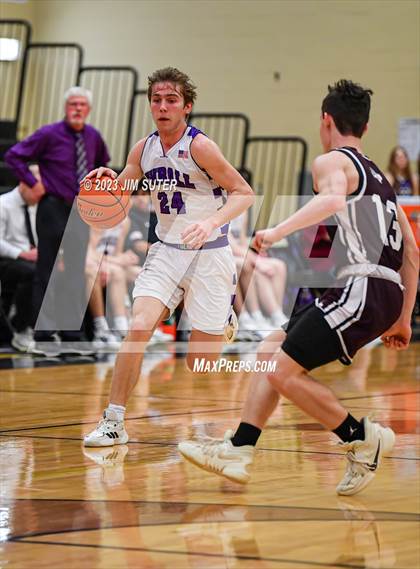 Thumbnail 1 in Thrall vs Flatonia (UIL 2A Reg IV Bi-District) photogallery.