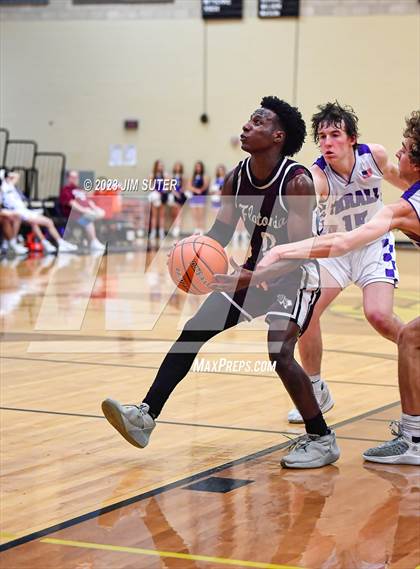 Thumbnail 1 in Thrall vs Flatonia (UIL 2A Reg IV Bi-District) photogallery.