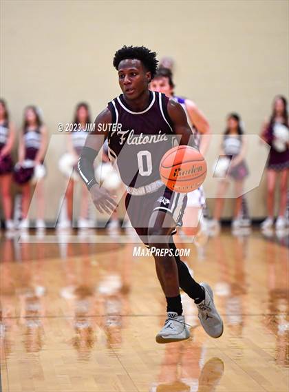 Thumbnail 2 in Thrall vs Flatonia (UIL 2A Reg IV Bi-District) photogallery.