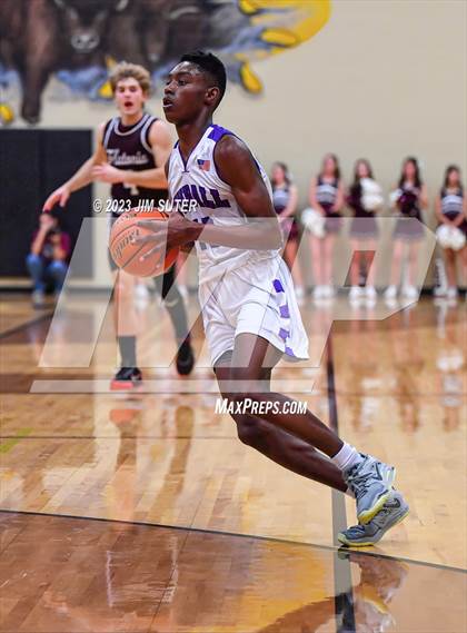 Thumbnail 3 in Thrall vs Flatonia (UIL 2A Reg IV Bi-District) photogallery.