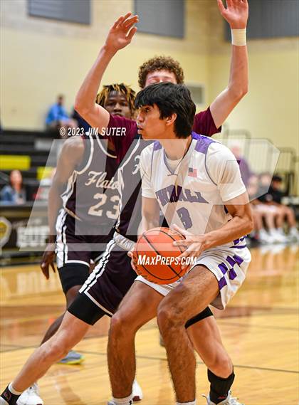 Thumbnail 3 in Thrall vs Flatonia (UIL 2A Reg IV Bi-District) photogallery.
