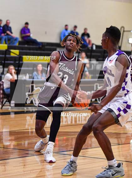 Thumbnail 3 in Thrall vs Flatonia (UIL 2A Reg IV Bi-District) photogallery.