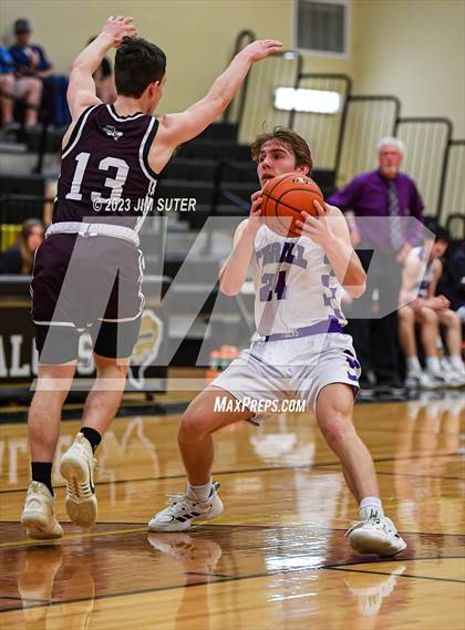 Thumbnail 2 in Thrall vs Flatonia (UIL 2A Reg IV Bi-District) photogallery.