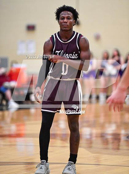 Thumbnail 1 in Thrall vs Flatonia (UIL 2A Reg IV Bi-District) photogallery.
