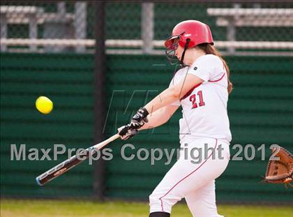 Thumbnail 2 in Huntsville vs Bellaire (The Woodlands Lady Highlander Tournament) photogallery.