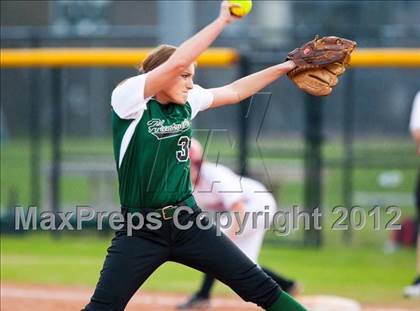 Thumbnail 3 in Huntsville vs Bellaire (The Woodlands Lady Highlander Tournament) photogallery.