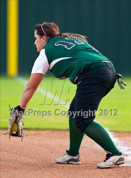 Thumbnail 2 in Huntsville vs Bellaire (The Woodlands Lady Highlander Tournament) photogallery.