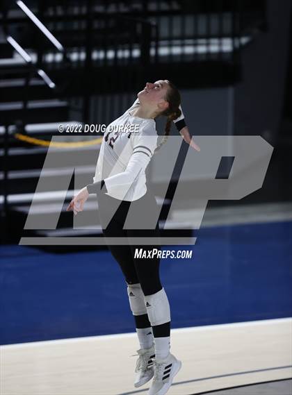 Thumbnail 3 in Cinco Ranch vs. Dawson (UIL 6A Region 3 & 4 Semi Finals) photogallery.