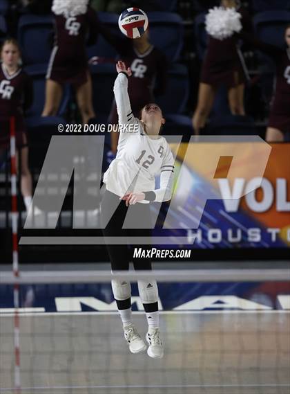 Thumbnail 2 in Cinco Ranch vs. Dawson (UIL 6A Region 3 & 4 Semi Finals) photogallery.