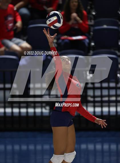 Thumbnail 1 in Cinco Ranch vs. Dawson (UIL 6A Region 3 & 4 Semi Finals) photogallery.