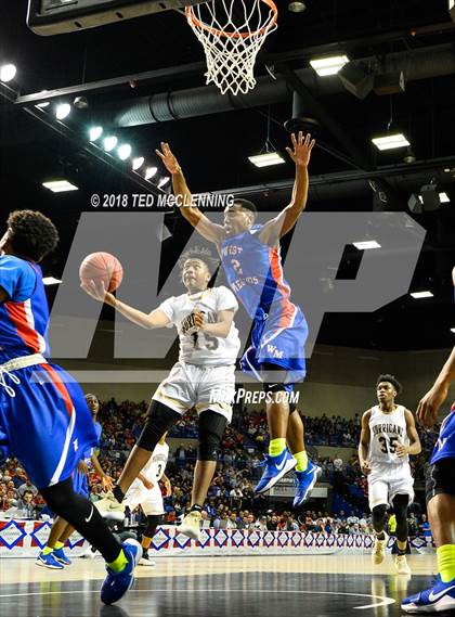 Thumbnail 1 in Jonesboro vs. West Memphis (AAA 6A Final) photogallery.
