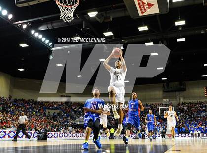 Thumbnail 3 in Jonesboro vs. West Memphis (AAA 6A Final) photogallery.