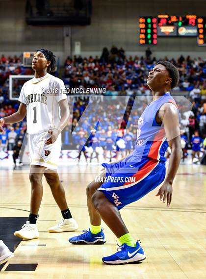 Thumbnail 1 in Jonesboro vs. West Memphis (AAA 6A Final) photogallery.